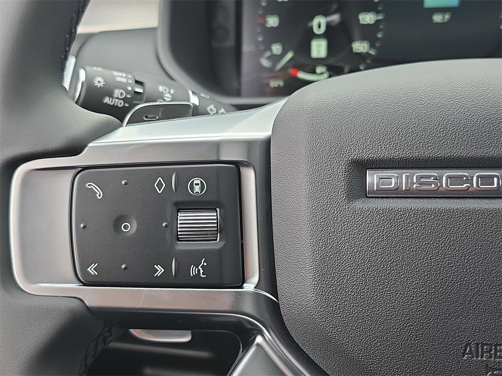 new 2026 Land Rover Discovery car, priced at $75,876