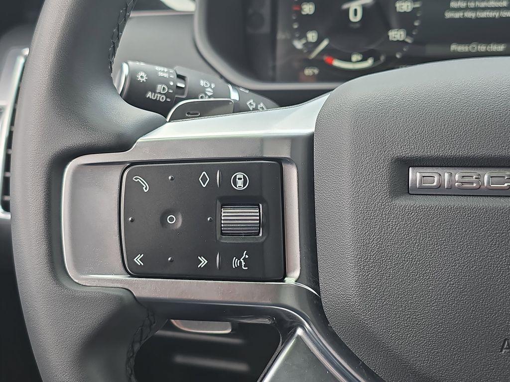 used 2025 Land Rover Discovery car, priced at $49,075