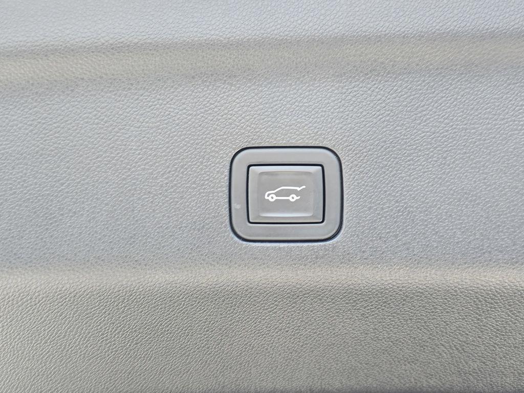 used 2025 Chevrolet Suburban car, priced at $69,985