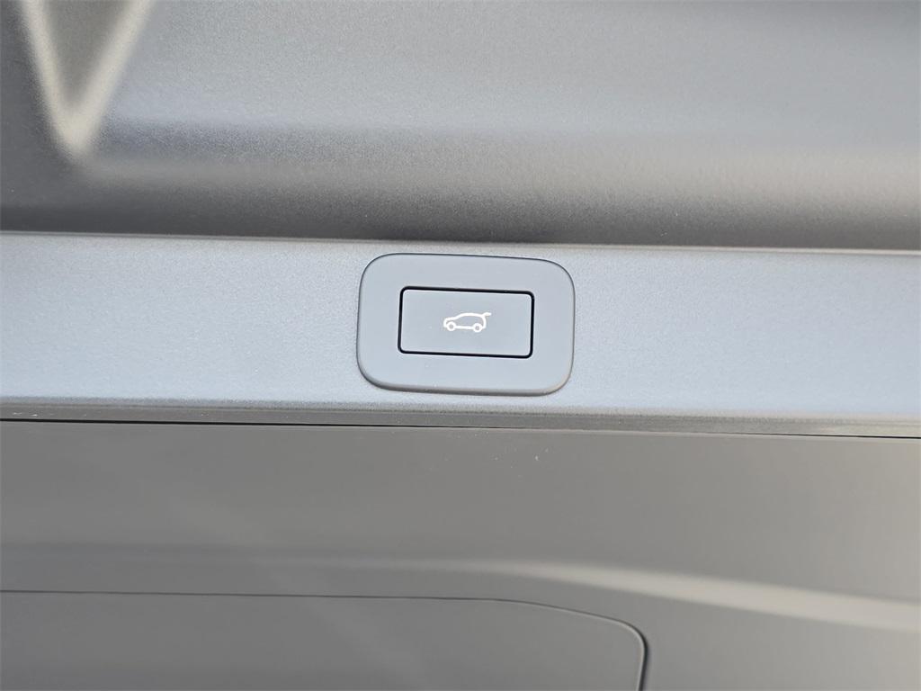 new 2026 Land Rover Range Rover car, priced at $129,885