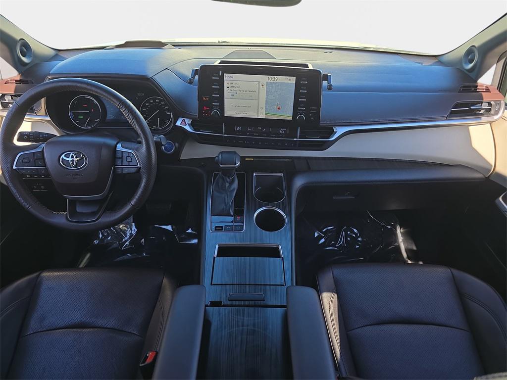 used 2022 Toyota Sienna car, priced at $43,710
