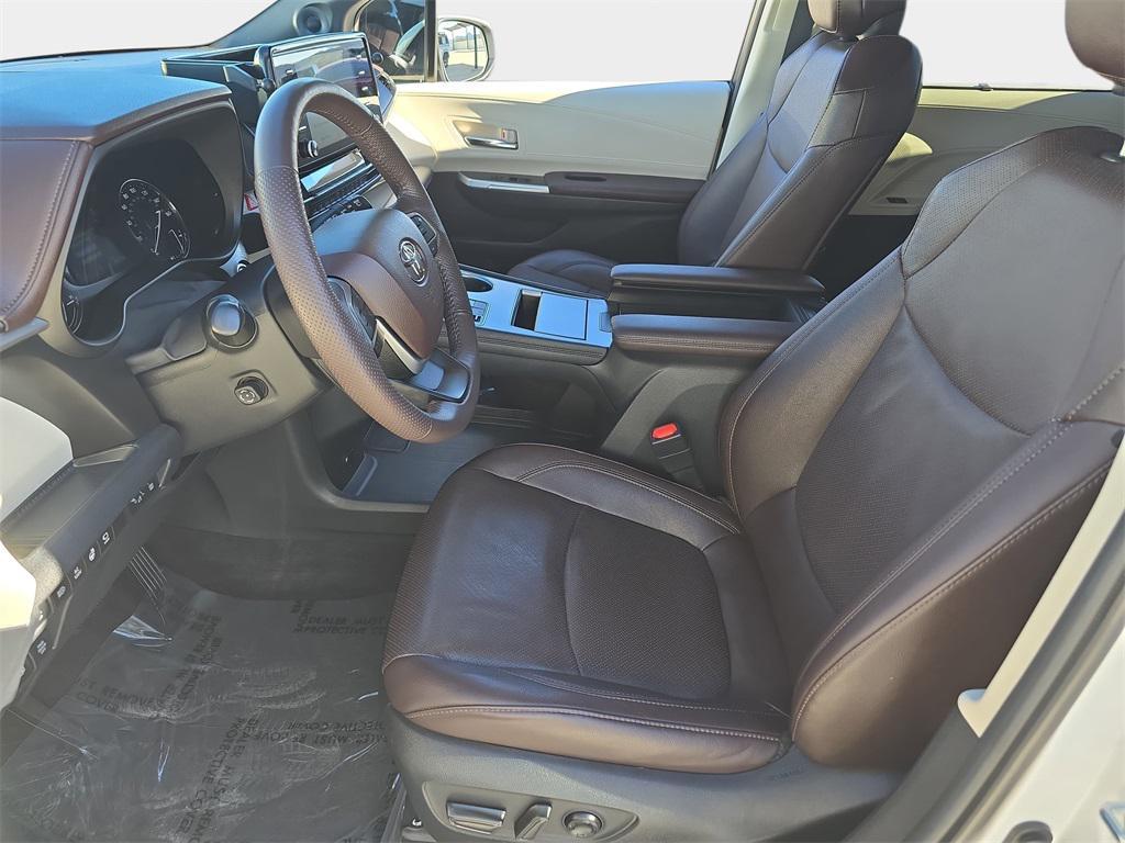 used 2022 Toyota Sienna car, priced at $43,710