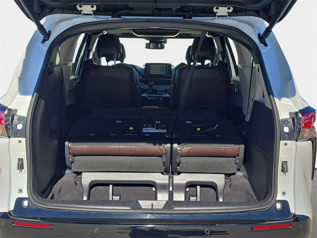 used 2022 Toyota Sienna car, priced at $43,710