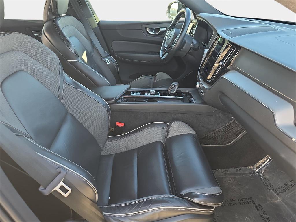 used 2021 Volvo XC60 Recharge Plug-In Hybrid car, priced at $26,340