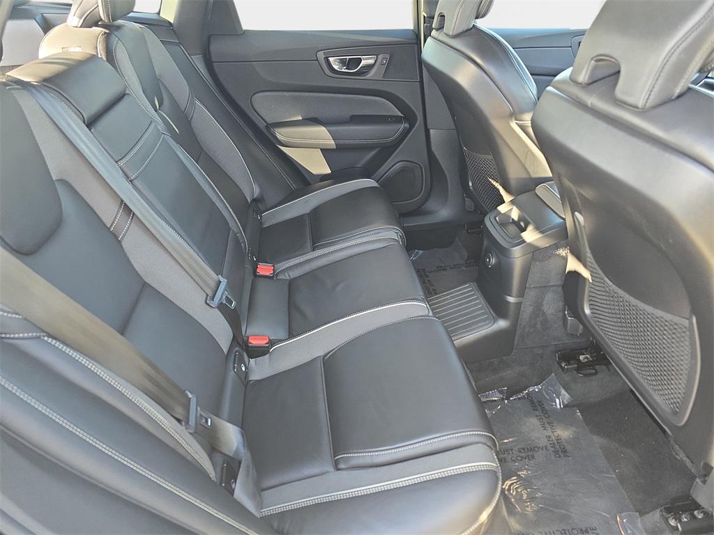 used 2021 Volvo XC60 Recharge Plug-In Hybrid car, priced at $26,340