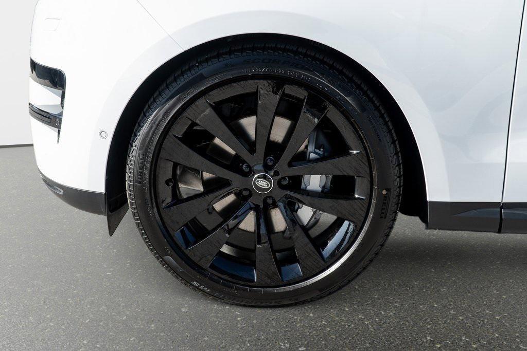 new 2025 Land Rover Range Rover Sport car, priced at $99,607