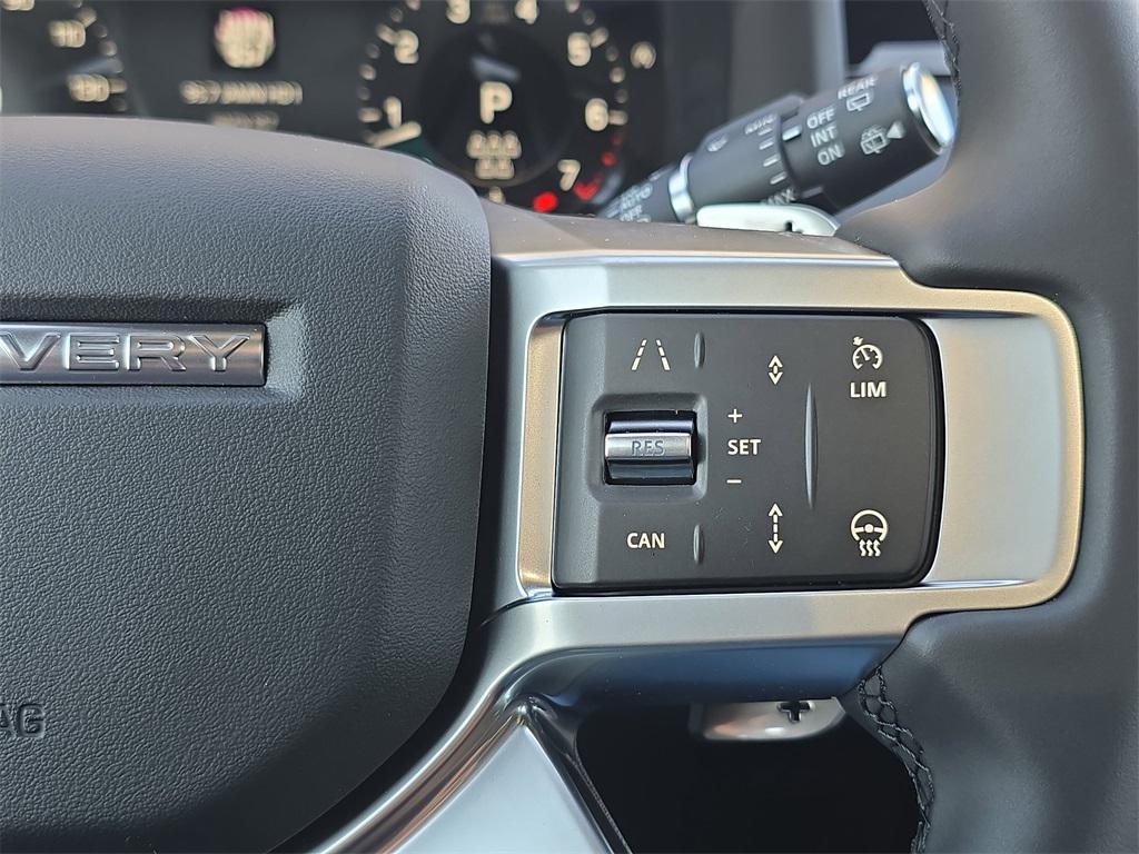 new 2025 Land Rover Discovery car, priced at $66,343