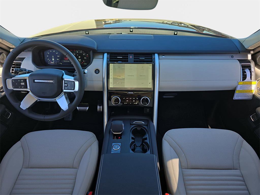 new 2026 Land Rover Discovery car, priced at $76,121