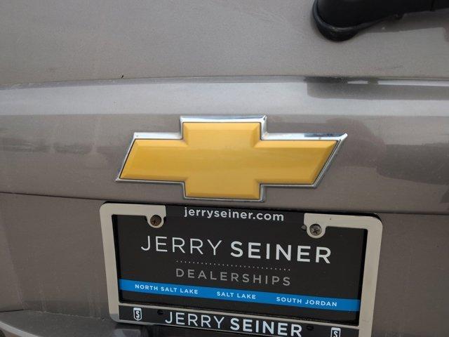 used 2012 Chevrolet Suburban car, priced at $8,643