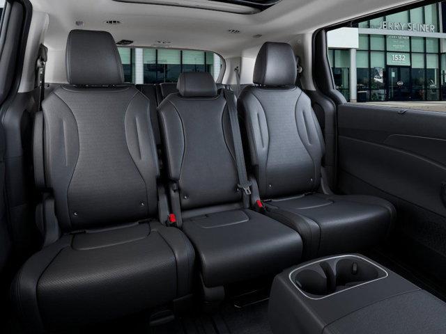 new 2026 Kia Carnival Hybrid car, priced at $55,160