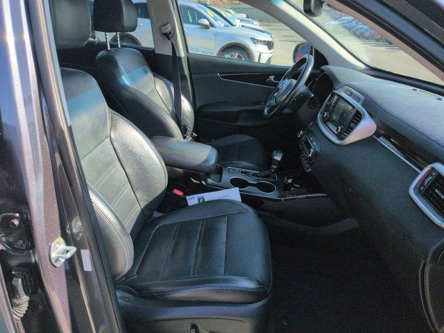 used 2019 Kia Sorento car, priced at $11,919