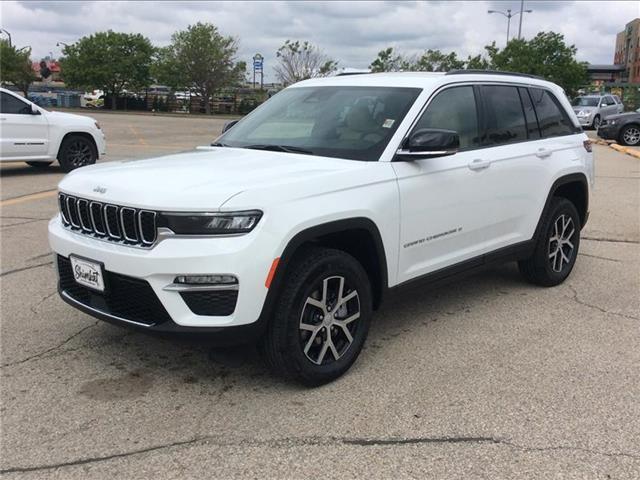 new 2025 Jeep Grand Cherokee car, priced at $46,900