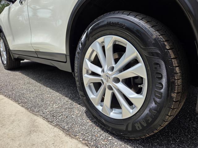 used 2016 Nissan Rogue car, priced at $12,899