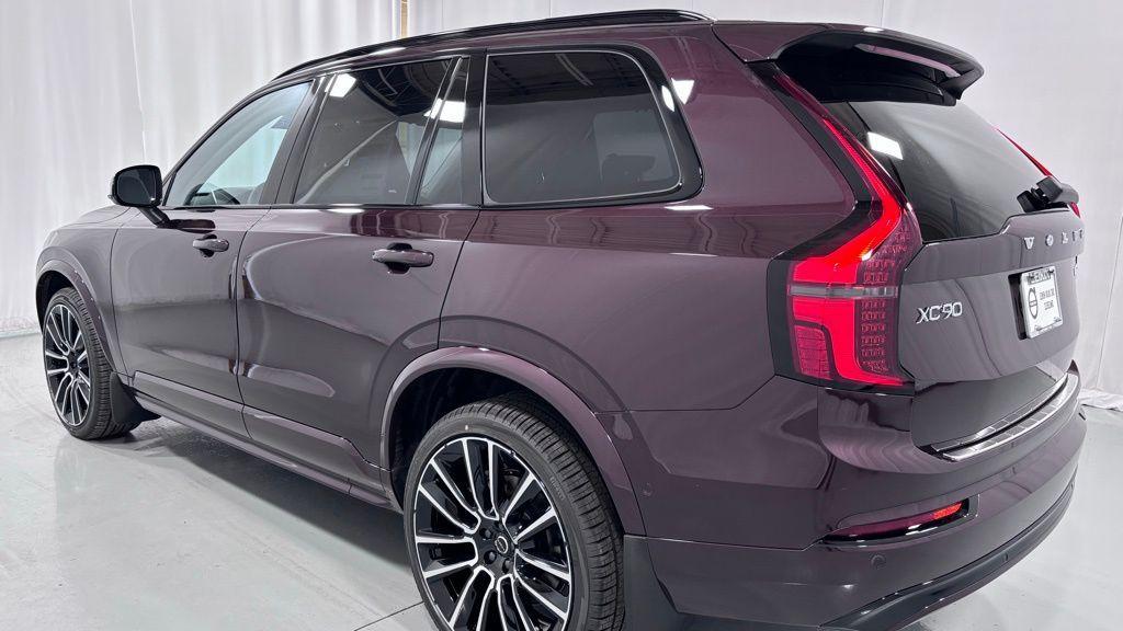 new 2026 Volvo XC90 car, priced at $81,445