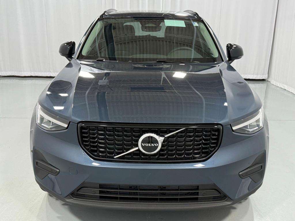 new 2026 Volvo XC40 car, priced at $48,000