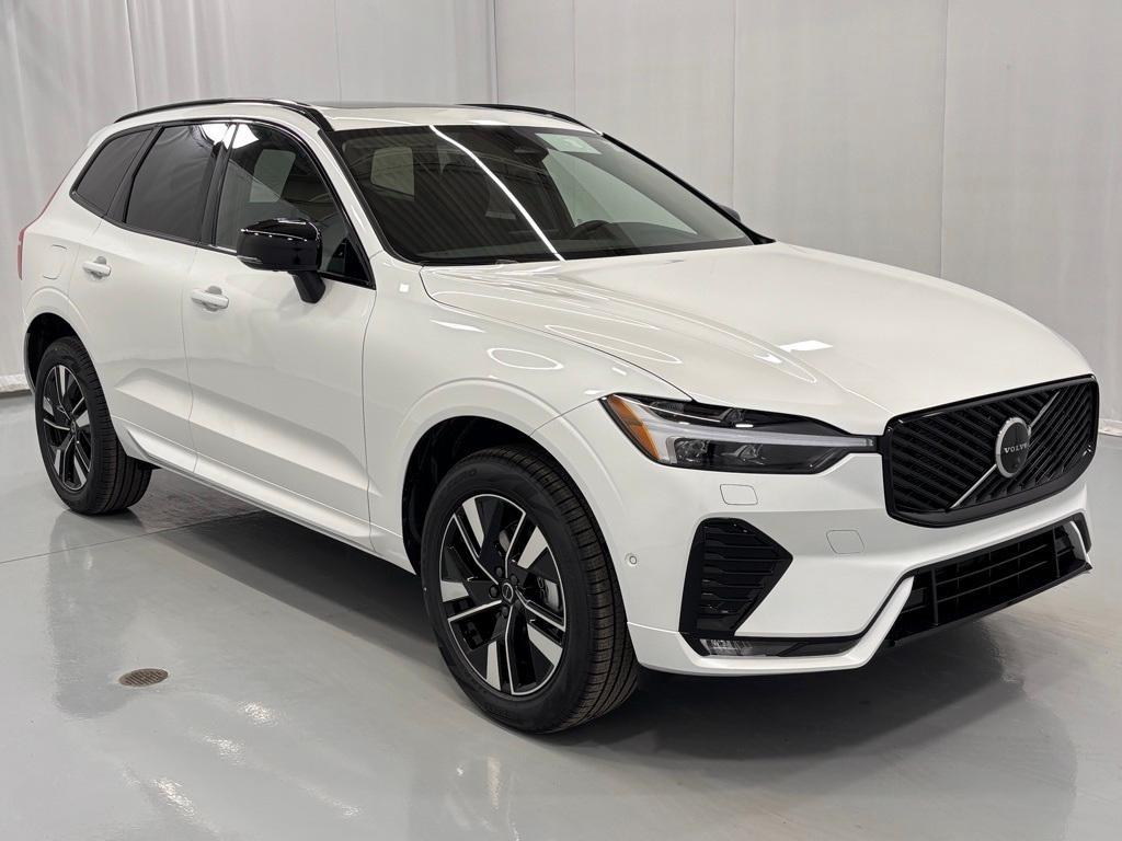 new 2026 Volvo XC60 car, priced at $58,685