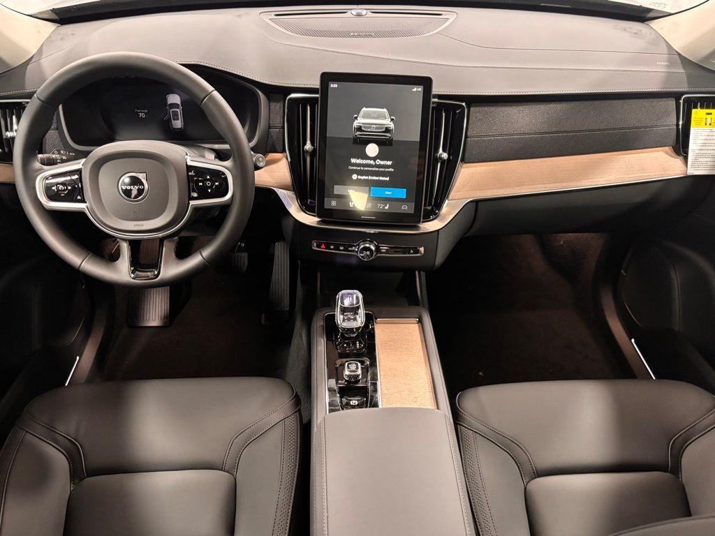 new 2026 Volvo XC90 car, priced at $71,825