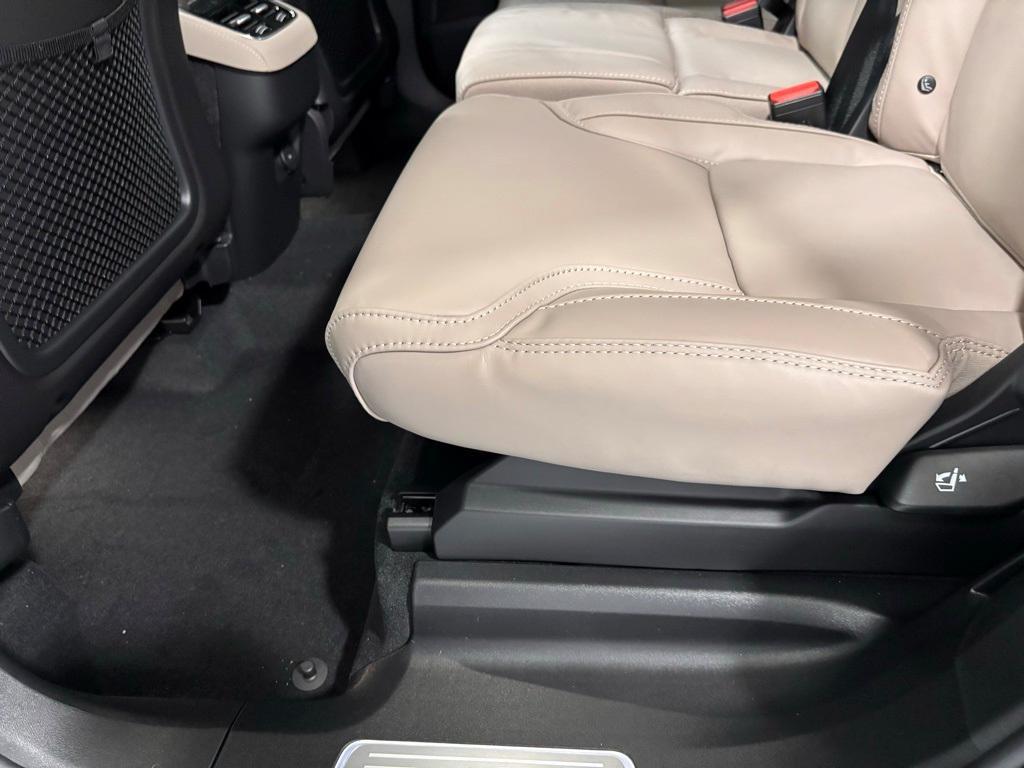new 2026 Volvo XC90 car, priced at $75,155
