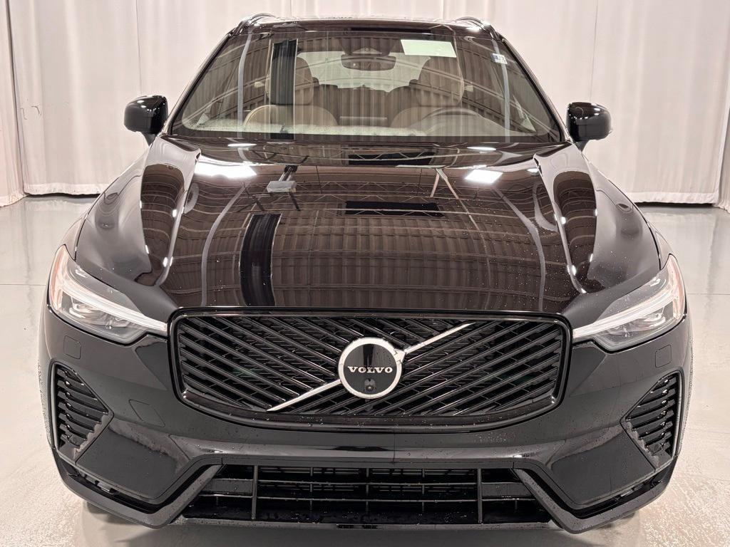 new 2026 Volvo XC60 car, priced at $58,490