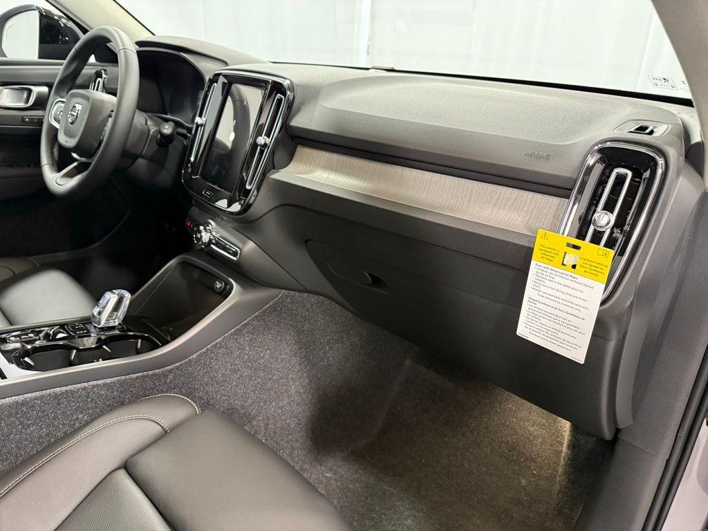 new 2026 Volvo XC40 car, priced at $50,150
