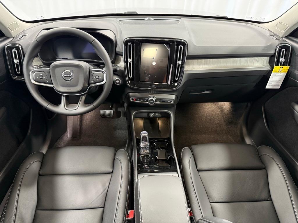 new 2026 Volvo XC40 car, priced at $50,150