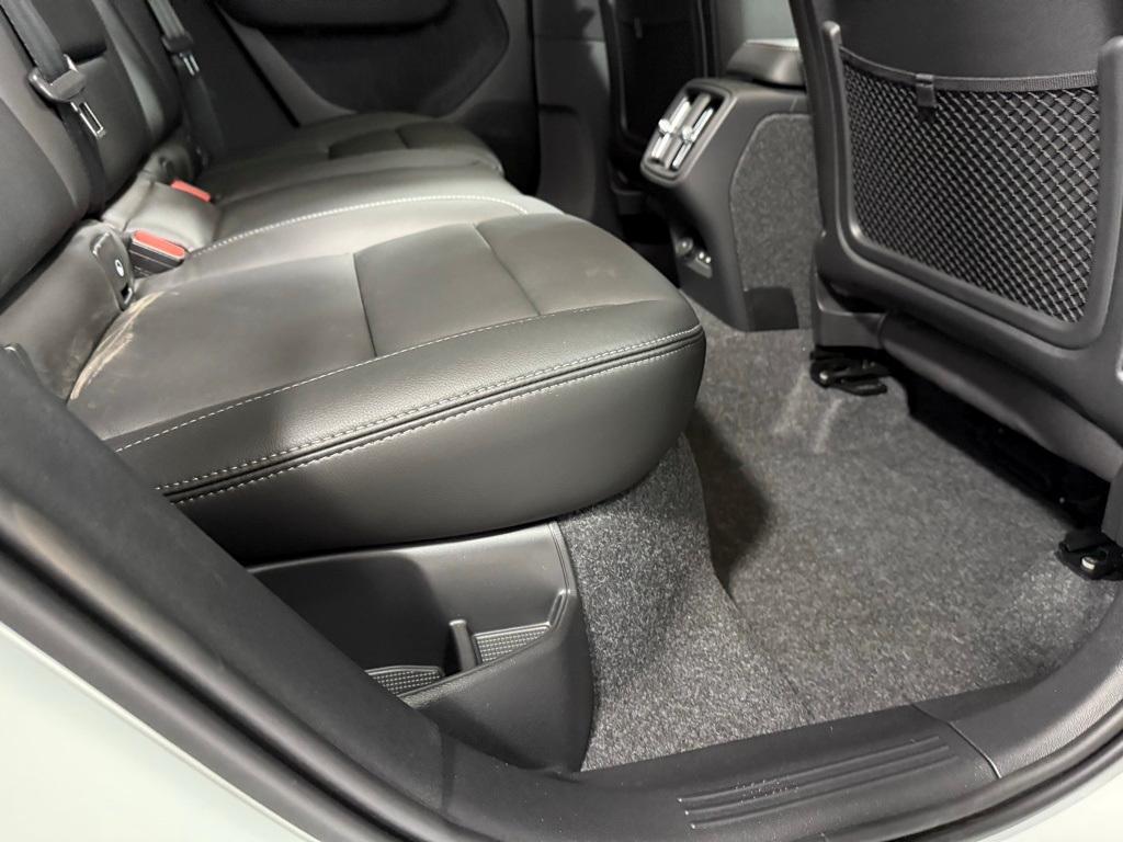 new 2025 Volvo XC40 car, priced at $43,735