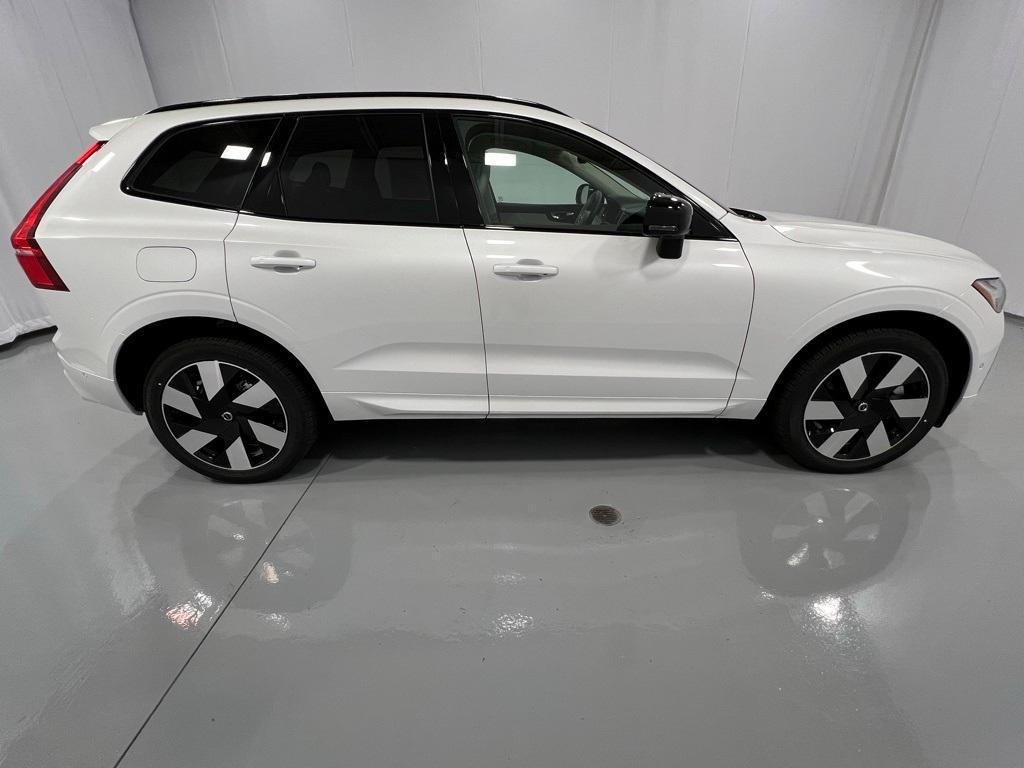 new 2025 Volvo XC60 Plug-In Hybrid car, priced at $56,235