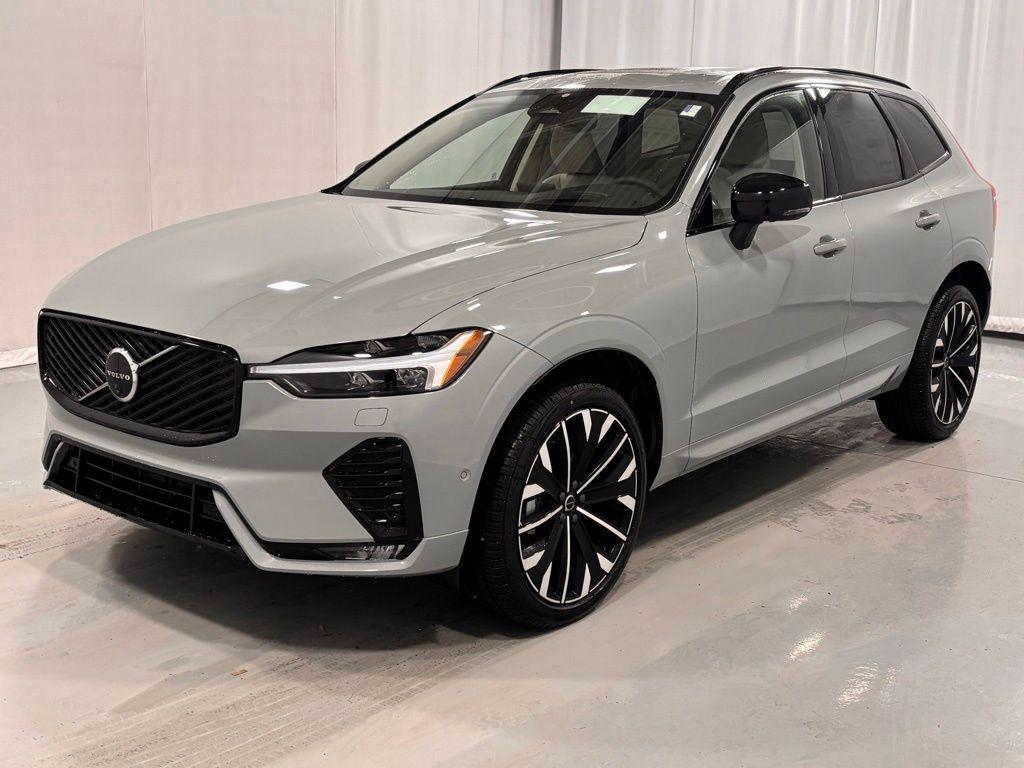new 2026 Volvo XC60 car, priced at $63,935
