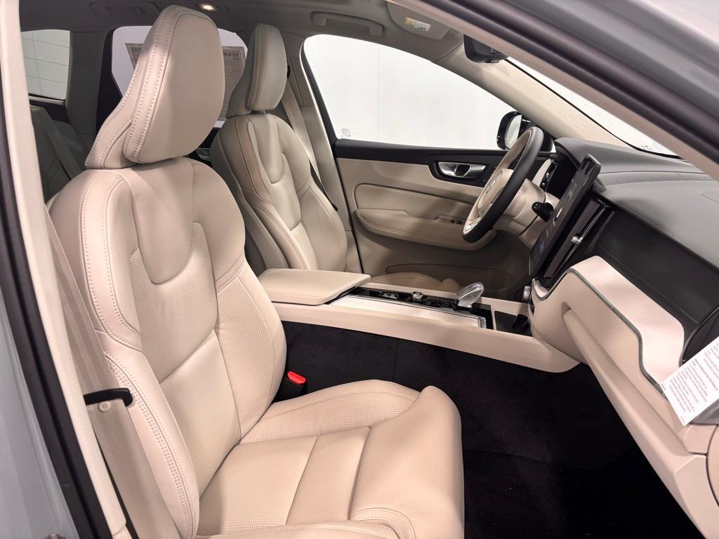 new 2026 Volvo XC60 car, priced at $63,935