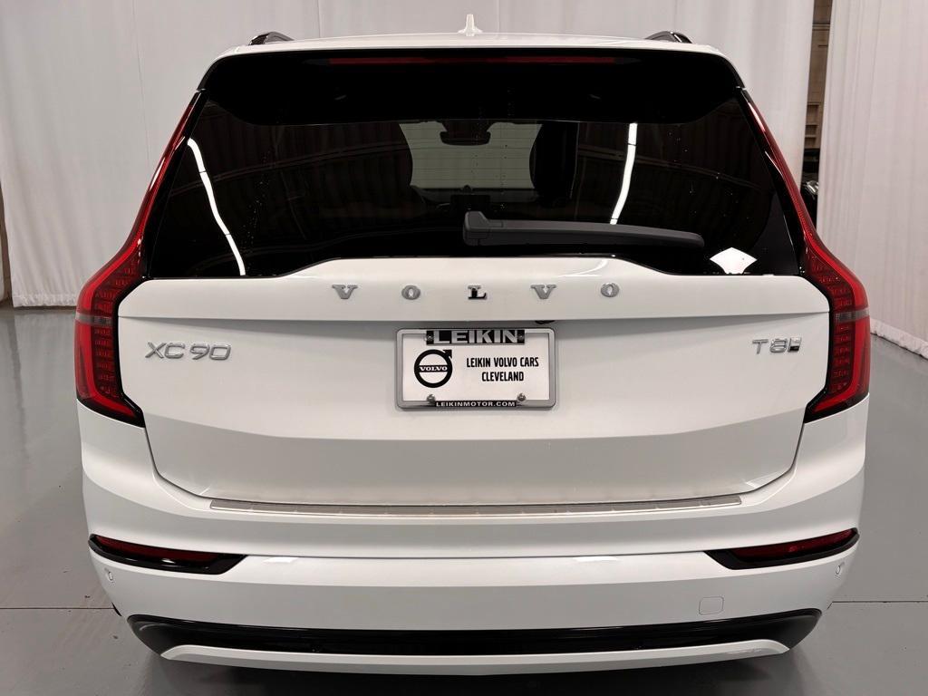 new 2026 Volvo XC90 Plug-In Hybrid car, priced at $90,075