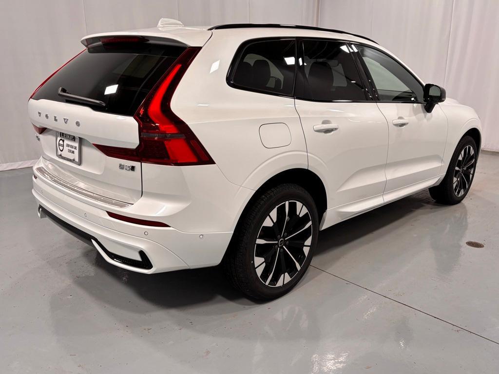 new 2026 Volvo XC60 car, priced at $57,985