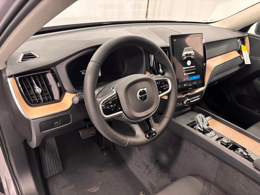 new 2026 Volvo XC60 car, priced at $58,105