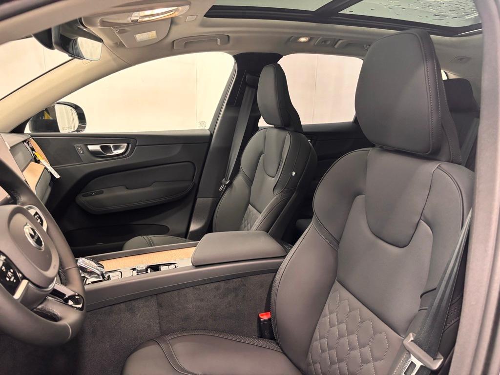 new 2026 Volvo XC60 car, priced at $58,105