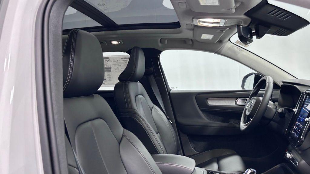 new 2026 Volvo XC40 car, priced at $51,960