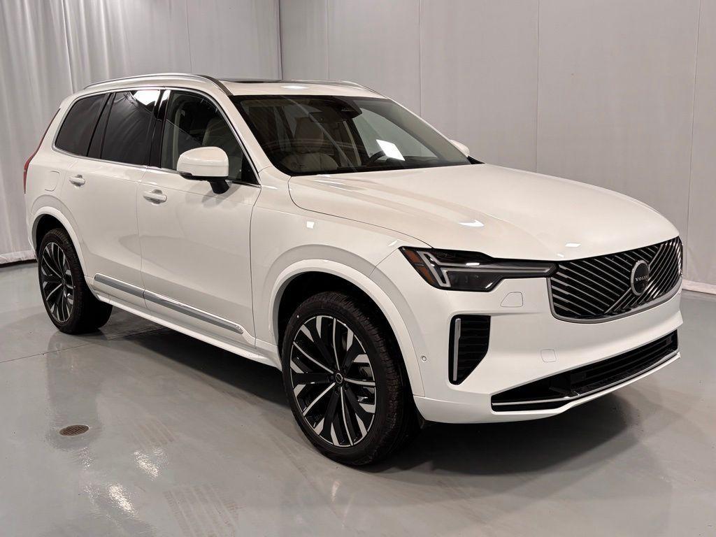 new 2026 Volvo XC90 Plug-In Hybrid car, priced at $85,625