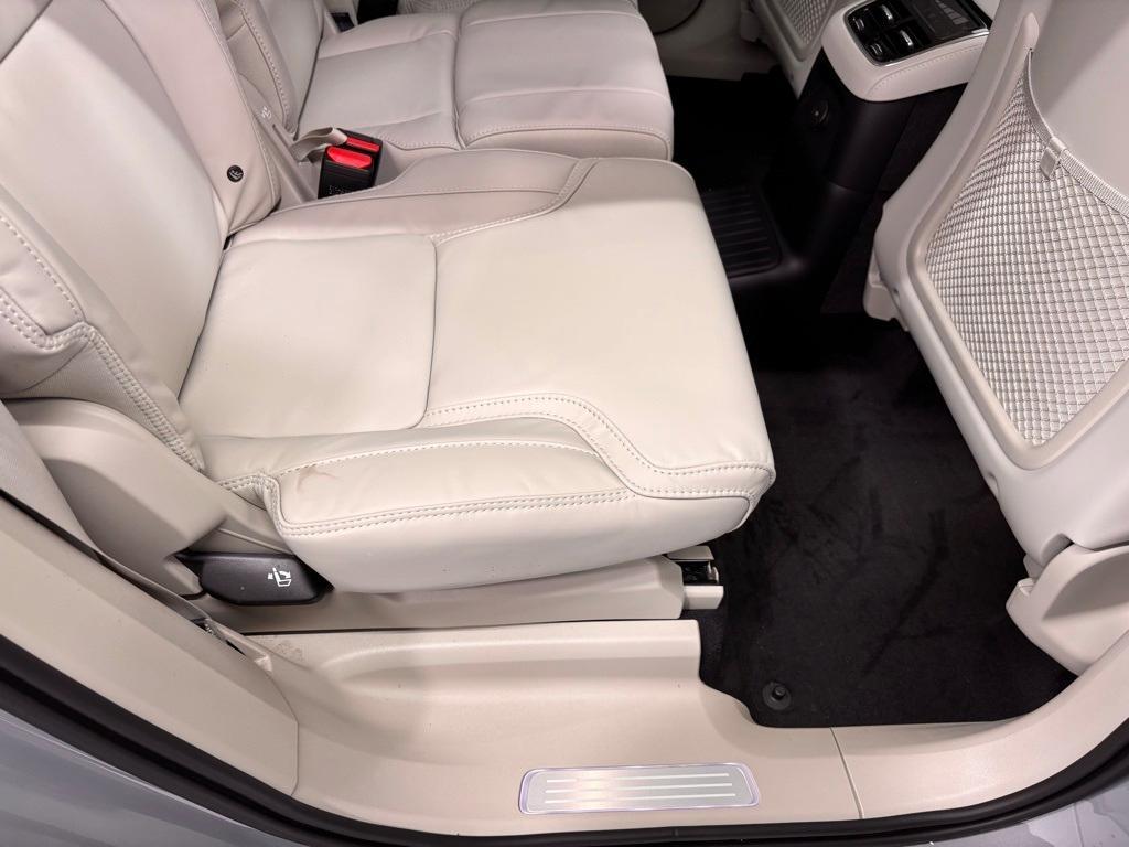 new 2026 Volvo XC90 Plug-In Hybrid car, priced at $85,745