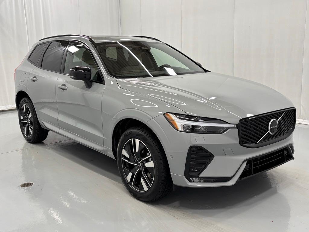 new 2026 Volvo XC60 car, priced at $59,485