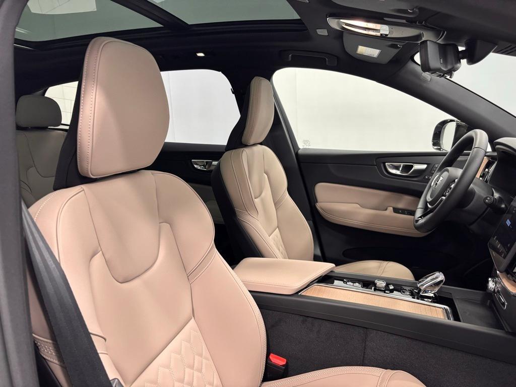 new 2026 Volvo XC60 car, priced at $59,485