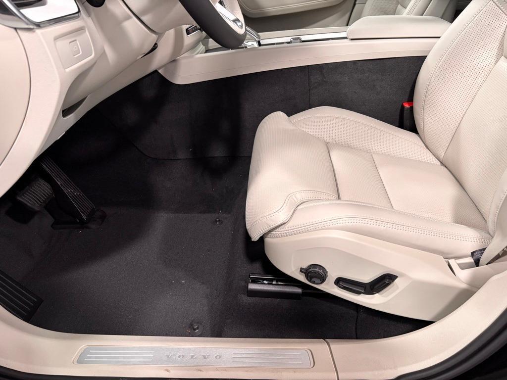 new 2026 Volvo XC60 car, priced at $64,150