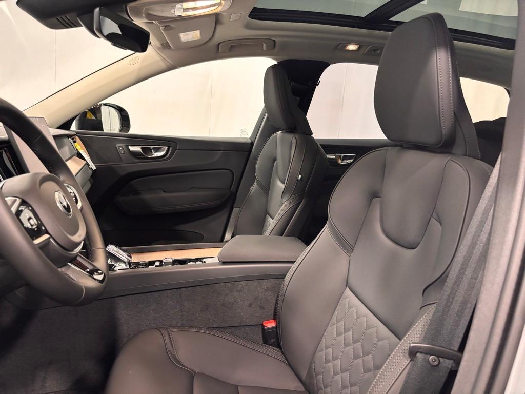 new 2026 Volvo XC60 Plug-In Hybrid car, priced at $69,285