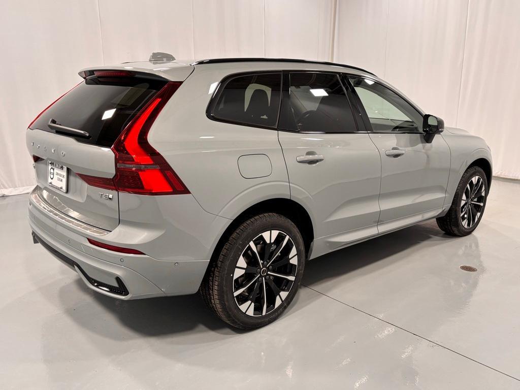 new 2026 Volvo XC60 Plug-In Hybrid car, priced at $69,285