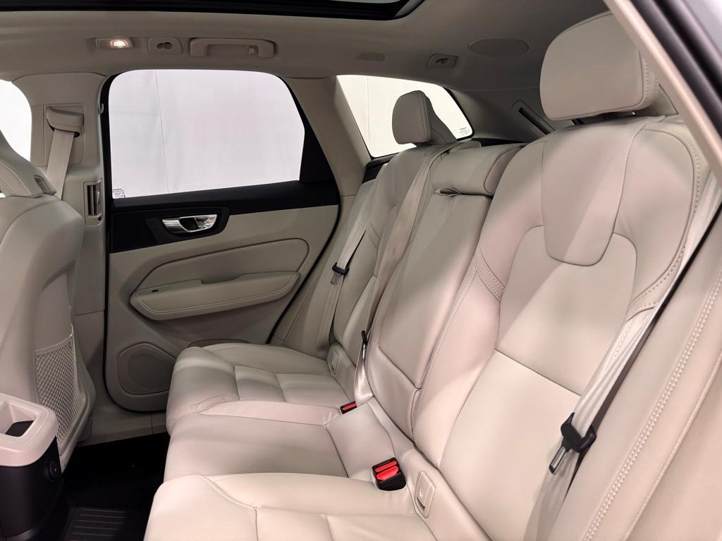 new 2026 Volvo XC60 Plug-In Hybrid car, priced at $75,235