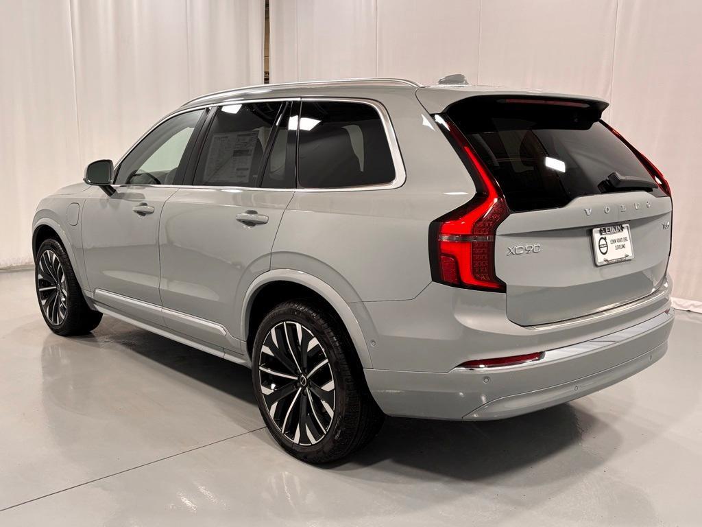 new 2026 Volvo XC90 Plug-In Hybrid car, priced at $81,875