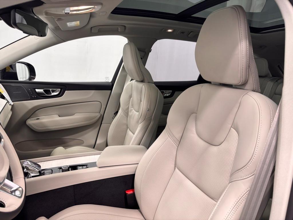 new 2026 Volvo XC60 car, priced at $63,095
