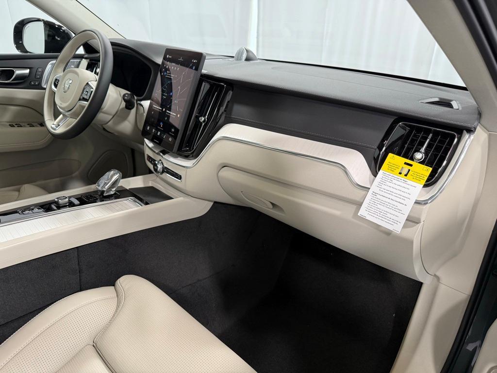 new 2026 Volvo XC60 Plug-In Hybrid car, priced at $80,310