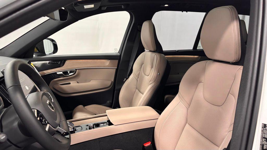 new 2026 Volvo XC90 Plug-In Hybrid car, priced at $89,520