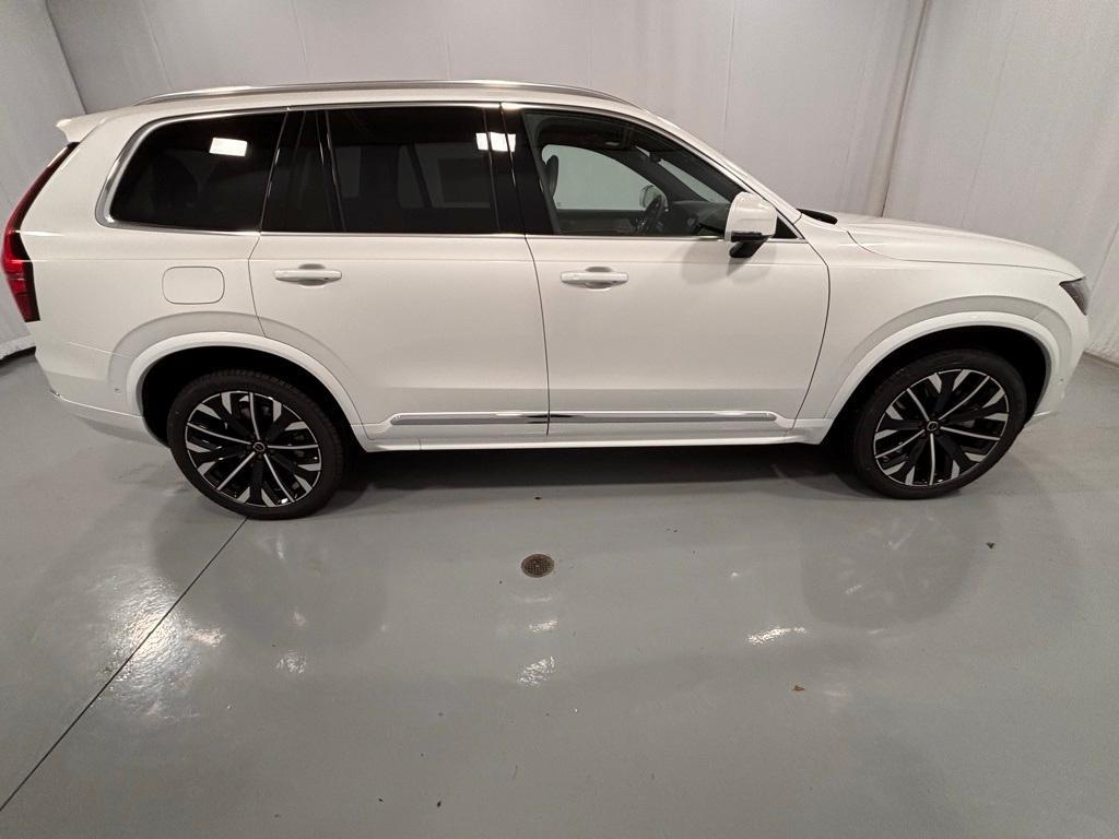 new 2026 Volvo XC90 Plug-In Hybrid car, priced at $81,875
