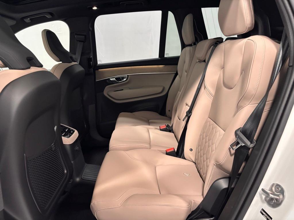 new 2026 Volvo XC90 Plug-In Hybrid car, priced at $81,875