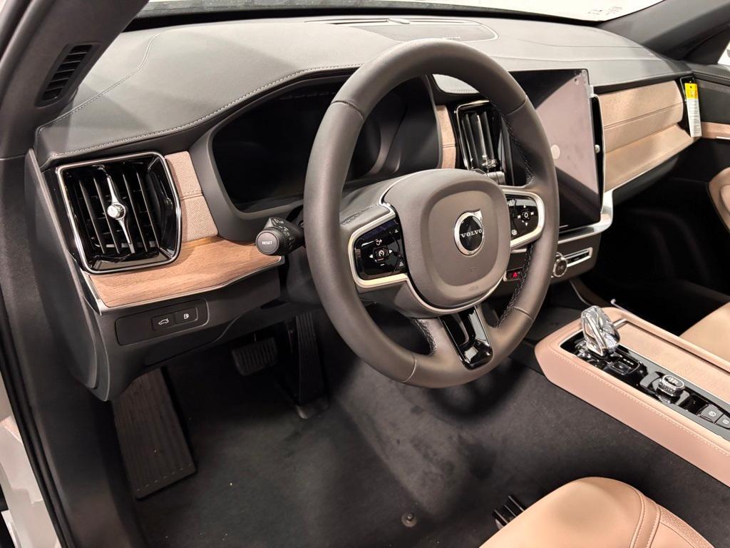 new 2026 Volvo XC90 Plug-In Hybrid car, priced at $81,875