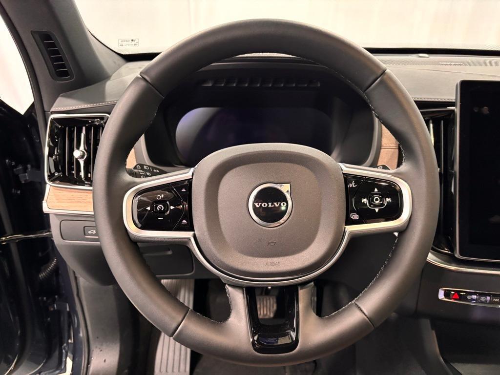 new 2026 Volvo XC90 car, priced at $71,945